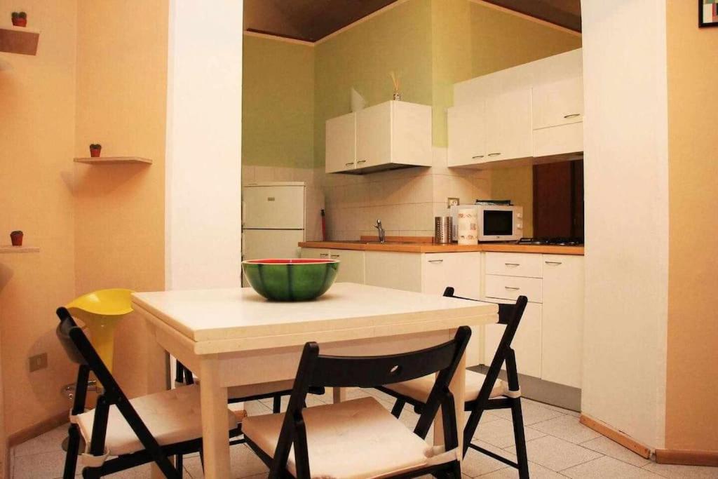 Antica Casa Odone Apartment Asti Exterior photo
